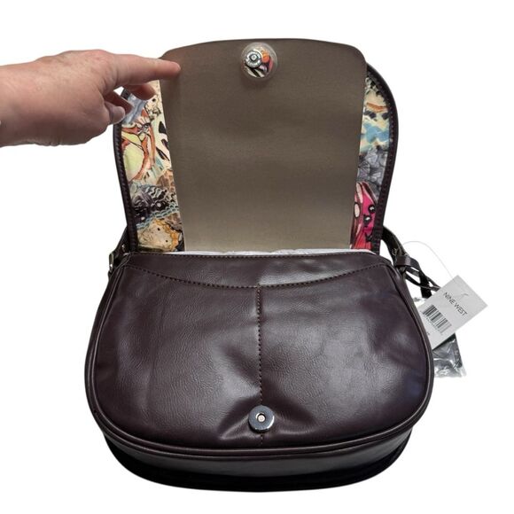 Nine West In The Loop Shoulder Crossbody Bag Dark Burgandy Butterfly New NWT - Picture 4 of 15